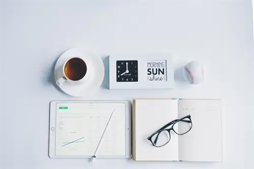 夏季出门旅游必备物品